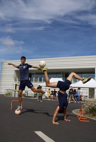 show-demonstration-naostyle-sainte-luce-freestyle-football-nantes-naostyle