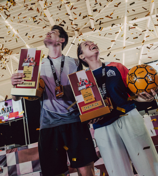 lucie-naostyle-superball-world-champion-freestyle-football2